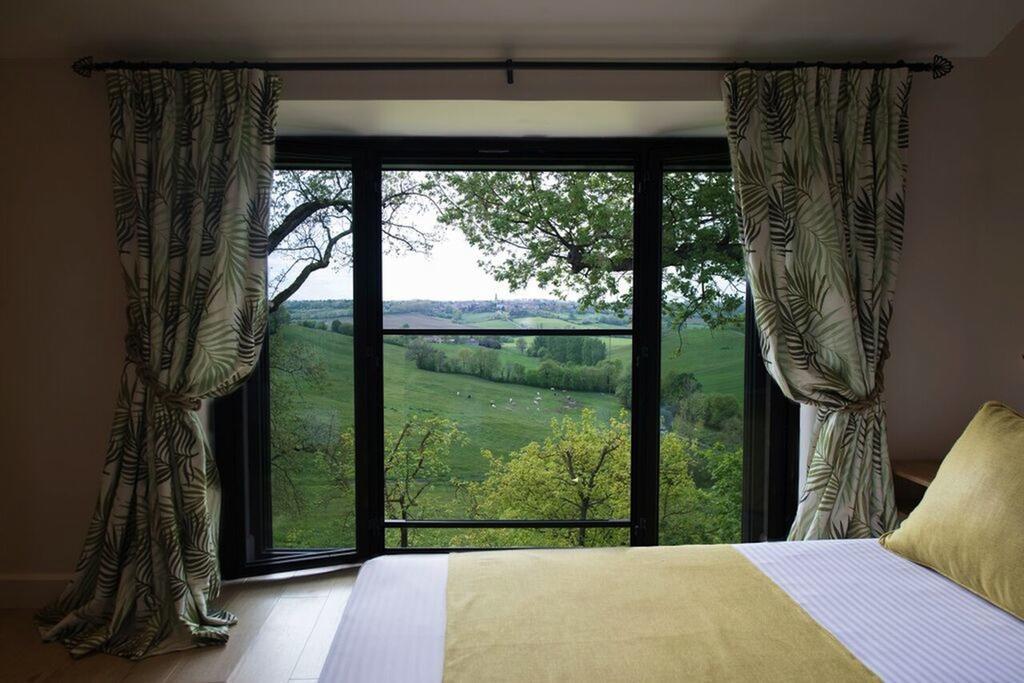 Chambres D'Hotes Domaine De Nazere Avezan Exterior foto